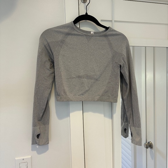 Seasum - Long Sleeve Workout Set Top and Leggings - Picture 4 of 8